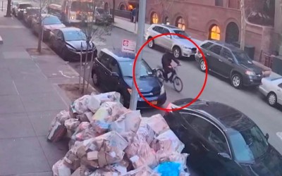 ޔުނައިޓެޑް ހެލްތުކެއާގެ ސީއީއޯ މަރާލި ކަމަށް ތުހުމަތުކުރެވޭ މީހާ ފިލައިފި