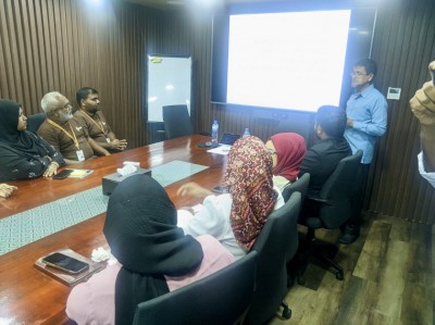 ރީޖަނަލް އެއާޕޯޓްސް ކޮމްޕެނީއާއި ހައިކޯޓުގެ މުވައްޒަފުންނަށް ދިވެހިބަހުގެ ކޯހެއް ފަށައިފި