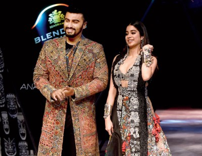 ޖާންވީއާއި ޚުޝީއާއެކު ގުޅުން ބަދަހިވުމުގެ ސަބަބުން ދިރިއުޅުން ކުރިއަށްވުރެ އުފާވެރި: އަރުޖުން