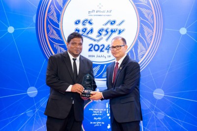 ނަމޫނާ ކައުންސިލްގެ އެވޯޑު ލިބެނީ އުސޫލުތައް ހަރުދަނާވެ، ގުޅުން ރަނގަޅުވުމުން: ބޮޑުފޮޅުދޫ ކައުންސިލް