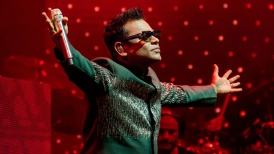 އޭއާރް ރަހްމާނަކީ މީހުންނާ އެހާ ރަހުމަތްތެރި މީހެއް ނޫން: ސޯނޫ ނިގަމް