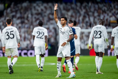 ސާލްޒްބާގް ބަލިކޮށް ރެއާލުން ގަދަ 16 އާ ގާތަށް