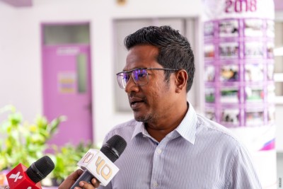 ޑިމޮކްރެޓްސްގެ ރައީސްކަމަށް އިންތި ކުރިމަތިލައިފި