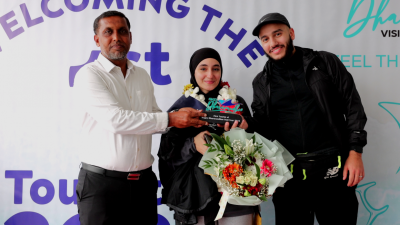 ދަރަވަންދުއަށް އައި މި އަހަރުގެ ފުރަތަމަ ފަތުރުވެރިޔާއަށް ހޫނު މަރުހަބާއެއް!