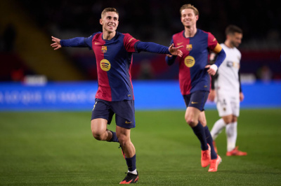 ހަ ލަނޑުގެ ތަފާތަކުން ބާސެލޯނާއިން ވެލެންސިއާ ބަލިކޮށްފި