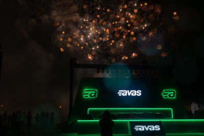 ގިނަ ހަރަކާތްތައް ހިމެނޭ ކުލަ ގަދަ ހަފުލާއެއް ބާއްވައި އަވަސް އެޕް ލޯންޗުކޮށްފި