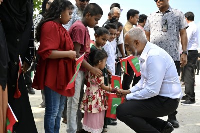 ސިއްޙީ ޚިދުމަތް ދޭން އެންމެ ފެންވަރު ރަނގަޅު ބްރޭންޑްތަކުގެ ތަކެތި ގެންނާނެ: ރައީސް