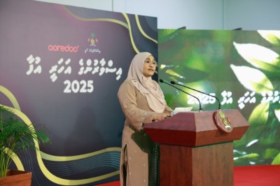 ޒުވާނުންނާއި ދަރިވަރުން އިސްރަށްވެހިންގެ ތަޖުރިބާއާއި ހުނަރު ދަސްކުރަން ޖެހޭ: ސާޖިދާ