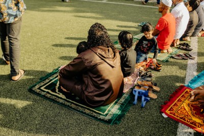 ރޯދަމަހަށް މާވަށުގައި ފައިސާގެ އިނާމު ލިބޭ ކުޑަކުދިންގެ ނަމާދު ޕްރޮގްރާމެއް