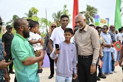 އިތުރު 100 ހައުސިން ޔުނިޓާއެކު، އިހަވަންދޫގައި 200 ހައުސިން ޔުނިޓު އަޅައިދޭނަން: ރައީސް