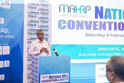 ބާކީނުކޮށް، ގާބިލުކަން ދެއްކުމުގެ ފުރުސަތު މަސައްކަތުގެ މާހައުލުގައި އެންމެންނަށް ލިބެންވާނެ: ތޯރިގު