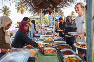 ވިޒިޓް ދަރަވަންދޫ އިޔާ: ރައްޔިތުންގެ ބޮޑު މާހެފުން ބާއްވައިފި