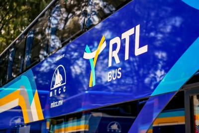 އާރްޓީއެލްގެ ނަމުގައި ސްކޭމް ޕޭޖަކުން ސްމާޓް ކާޑެއް ވިއްކަނީ