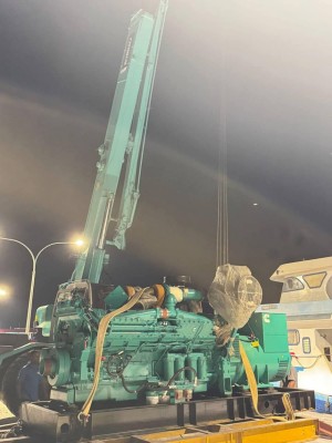 ކަރަންޓު މައްސަލަ ހައްލުކުރަން އައްޑުއަށް 1 މެގަވޮޓުގެ ޖެންސެޓެއް ގެންގޮސްފި