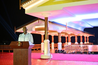 މިއީ ނުފޫޒެއް ނުފޯރުވާ ނެރުނު އެންމެ ފުރަތަމަ ފްލެޓް ލިސްޓު: ރައީސް