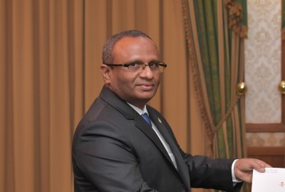 ފަނޑިޔާރުންނަށް ރައީސް ބިރުދައްކަވައިކަމަށް ވިދާޅުވެ ހުސްނުއްސޫދު އިސްތިއުފާ ދެއްވައިފި