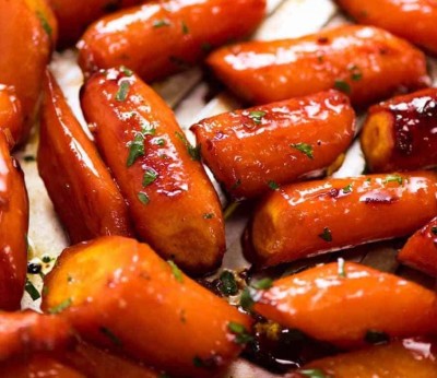 ސަން ބަދިގެ: ބްރައުން ޝުގާ ކެރެޓްސް