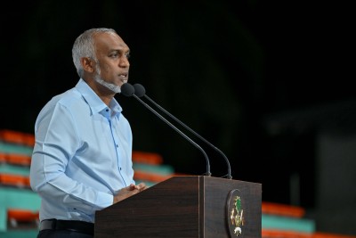 ކައުންސިލްތަކުގެ އިހުތިޞާސްގައި ހުންނަ ފަޅާއި ރަށްތައް ފަސޭހައިން ދޫކުރުމުގެ ބާރު ރައީސަށް ލިބޭ ބިލެއް