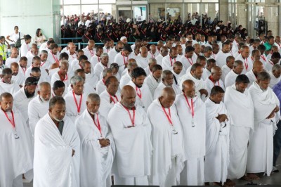 ފަހު 15އަށް އުމްރާއަށްދާ އުމްރާވެރީން ސައުދީއަށް ފުރައިފި