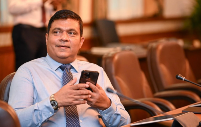 ހެލިކޮޕްޓަރުގެ ޚިދުމަތް ތާރީޚު ދިޔައިރު ވެސް ނުފެށުނު