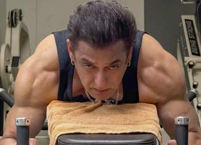 ސަލްމާނަށް ލިބުނު މަރުގެ އިންޒާރާ އެކު އެކްޓަރު ބުނީ "ޝުކުރިއްޔާ"އޭ