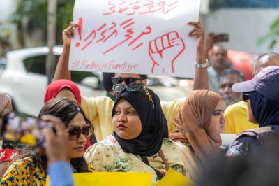 ދިފާއުވުމުގެ ހައްގު ނުދީ ކުރަނީ އަނިޔާ، މަހާޒާއި އަޒްމިރަލްދާގެ ސަސްޕެންޝަން އުވައިލަންޖެހޭ: އެމްޑީޕީ