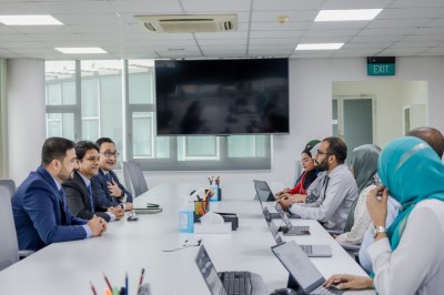 ދިވެހީންނަށް ޓިކްޓޮކުން އާމްދަނީ ލިބޭގޮތް ހަދަން މަޝްވަރާކޮށްފި