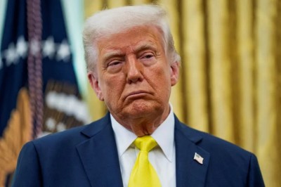 އެމެރިކާގެ 12 ސްޓޭޓަކުން ޓްރަމްޕްގެ މައްޗަށް ދައުވާ އުފުލައިފި