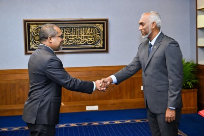 ބޭރުގެ އެމްބަސީތައް ހުރީ ފުރިބާރުވެފައި، އެންމެ ކުޑަ މުސާރައަކީ 30،000ރ: އުމަރު