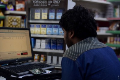 ދުންފަތުގެ ވިޔަފާރިކުރާނަމަ 3 މަސް ތެރޭ ލައިސެންސް ނަގަން އަންގައިފި