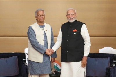 ގުޅުންތައް ގޯސްވެފައިވާ އިންޑިއާއާއި ބަންގްލަދޭޝްގެ ވެރިން ބައްދަލުކުރައްވައިފި