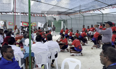 މުއްޔަށް ބޮޑު ޢީދެއް: "ޓެސްޓު ފްލައިޓު ޖެއްސުމުން ހީވީ އަތޮޅު މުއްސަނދިވާތަން ކުލަވިހެން"