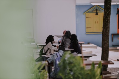 އެމްއެންޔޫގެ "ޗައިނީޒް ލޭންގުއޭޖް ބޭސިކް" ކޯހަށް ކުރިމަތިލުމުގެ މުއްދަތު އިތުރުކޮށްފި