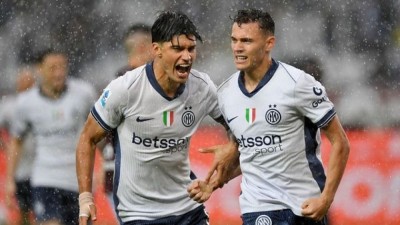 ނަޕޯލީ އެއްވަރުވުމުގެ ފައިދާ ނަގައި އިންޓާއިން އެއް ޕޮއިންޓަށް ފަރަގު ކުޑަކޮށްފި