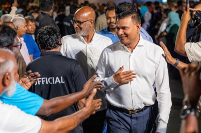 ސިޔާމް، ނަރުހުންނަށް: ޚިދުމަތުގެ ސަފުން ކުޑަ ހިނދުކޮޅަކަށް ވެސް އެއްފަރާތްވާން ނުވިސްނާ!