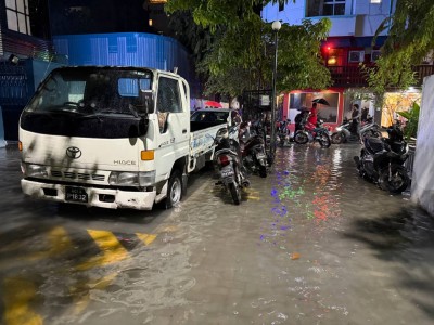 ބޯ ވާރެއާއެކު މާލެ ފެނުއަޑިއަށް، ފަސް ސަރަހައްދަކުން ފެން ހިންދަނީ