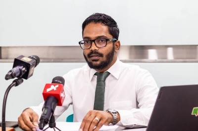 އަޒްމިރަލްދާއާމެދު ޖޭއެސްސީން އަމަލުކުރީ ބުއްދީގެ ހަމައެއް ނެތް ޚިޔާލީ ފޮލައަކަށް: ވަކީލު