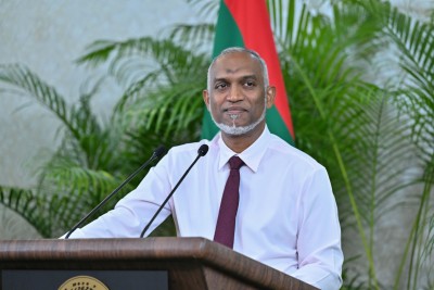ރައީސް ދުންފަތާ ދެކޮޅަށް ކުރައްވާ މަސައްކަތަށް، ޑަބްލިޔުއެޗްއޯގެ ޑިރެކްޓަރު ޖެނެރަލްގެ ޚާއްސަ އެވޯޑު