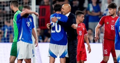 ސްޕެލޭޓީގެ ފަހު މެޗުން އިޓަލީއަށް ވޯލްޑް ކަޕް ކޮލިފައިންގެ ފުރަތަމަ މޮޅު