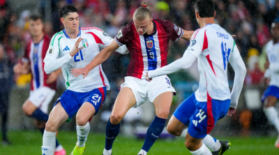 އިޓަލީވިލާތާ ދެކޮޅަށް ނޯވޭއަށް ފަސޭހަ މޮޅެއް