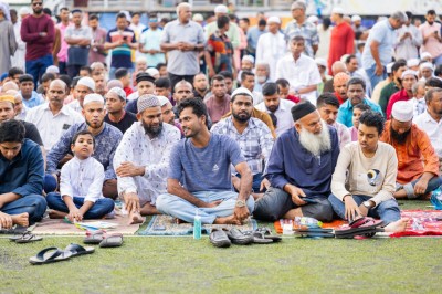 ހުކުރު ދުވަހެއްގައި ޢީދުއައުމުން ހުކުރު އެޅިދާނެތަ؟