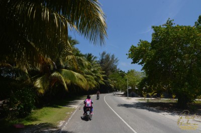 ފުވައްމުލަކުގައި މާރާމާރީއެއް ހިނގައި، ޒުވާނެއްގެ އަނގަމަތި ފަޅާލައިފި