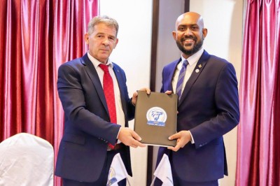 ކޮރަޕްޝަން ހުއްޓުވަން ރާއްޖެއާއި ފަލަސްތީނުން ގުޅިގެން މަސައްކަތްކުރަނީ