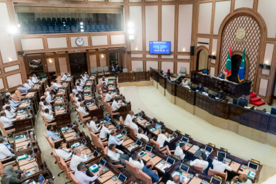 ބޮޑު ޗުއްޓީއަކަށް ފަހު އެންމެ ޖަލްސާއެއް ބާއްވާފައި މަޖިލީސް "ޢީދު ޗުއްޓީ"އަށް