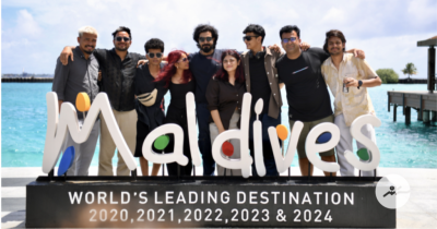 "ޓޫ އޮފް އަސް" ޝޯއަށް އިންޑިއާގެ ހޯސްޓް ކެޓަންއާއި ޝިވޮހަމް ބޭންޑް ރާއްޖެ އަތުވެއްޖެ