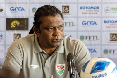 ޖެހިޖެހިގެން ފަސްވަނަ ބައްޔާ އެކު ގައުމީ ކޯޗު ސުޒެއިން އިސްތިއުފާ ދީފި