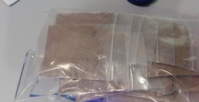 މަސްތުވާތަކެތި އެތެރެކޮށް ވިއްކުމުގެ ތުހުމަތުގައި ދެ ޒުވާނަކު ބަންދުކޮށްފި