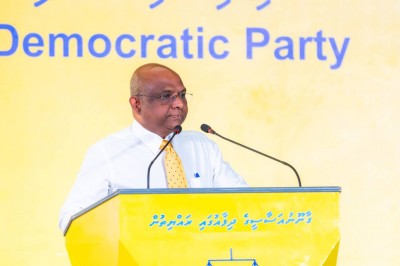 މިއީ ސްކޭމް ސަރުކާރެއް، މާޒީ ދޫކޮށް ކައުންސިލް އިންތިޚާބުގައި ބަލި ކުރާނަން: ޝާހިދު