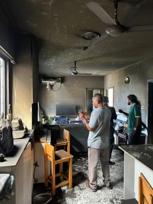 ވިނަރެސް ފުލެޓެއްގައި ރޯވުން: ހަތަރު މީހަކަށް ވަގުތީ ބޯހިޔާވަހިކަން ދީފި