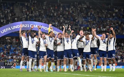 21 އަހަރުން ދަށުގެ ޔޫރޯ މުބާރާތުގެ ތަށި އިނގިރޭސީން ދިފާއު ކޮށްފި